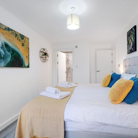 St Martins 2 Bedroom Apartments In Ruislip By 360 Stays Extérieur photo