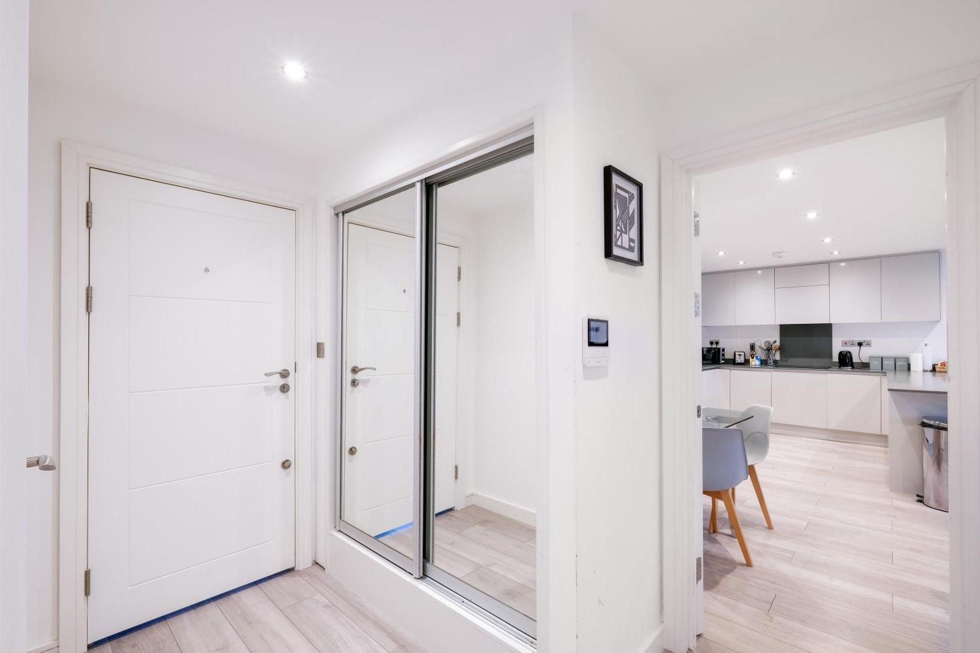 St Martins 2 Bedroom Apartments In Ruislip By 360 Stays Extérieur photo